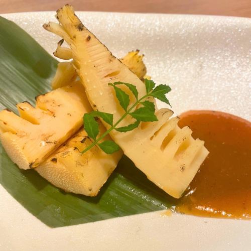 たけのこの炭焼き