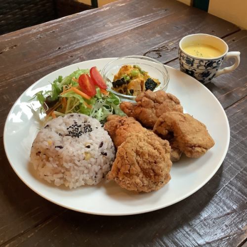 Sake lees fried chicken plate
