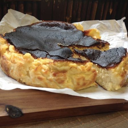 バスクチーズケーキ