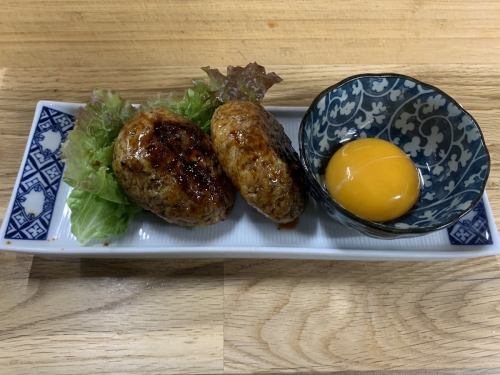 鹽烤秋刀魚 / 烤沙丁魚 / 肉丸 / 月見肉丸