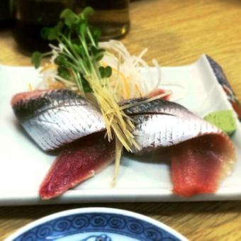 Sardine bait / sardine sashimi
