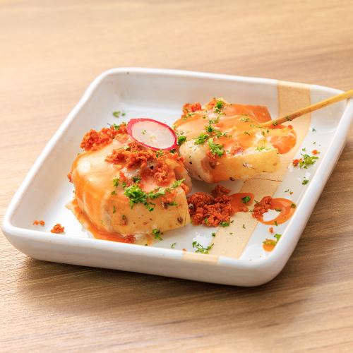 Yam roll with lobster sauce and bacon