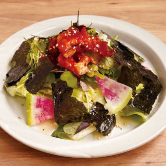 Korean seaweed choregi salad