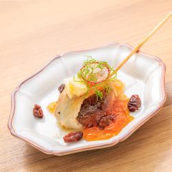 香菇卷,脆皮酱油和黄油