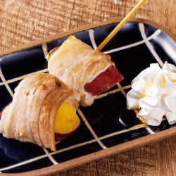 Sweet potato rolls with honey butter and whipped cream