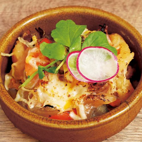 Grilled cheese, tomato, meat and potato stew