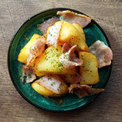 ベーコンじゃがバター