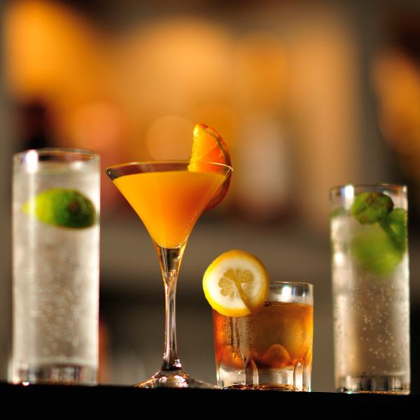 【お酒好きにはたまらない空間♪】お酒の種類はオールジャンル☆もちろんお酒の単品注文も承ります◎