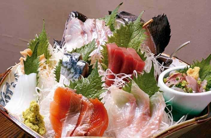 ★飯綱と言えば鮮魚・・・魚や貝類など１０種類以上は取り揃えております！