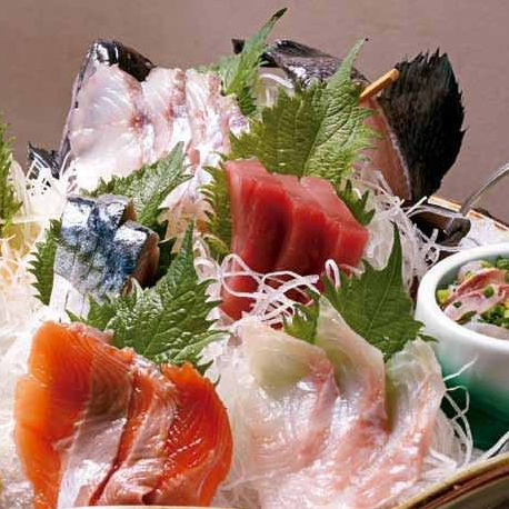 A dish to enjoy seasonal fresh fish ◆ Assorted sashimi