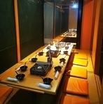 最多可容纳16人 ★ 宴会理想之选