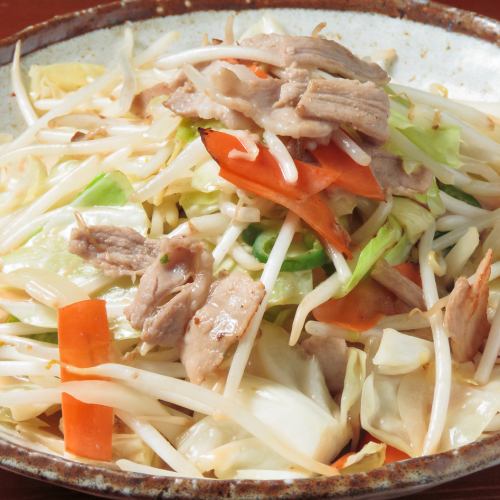 ◆36年変わらない味 肉野菜炒め