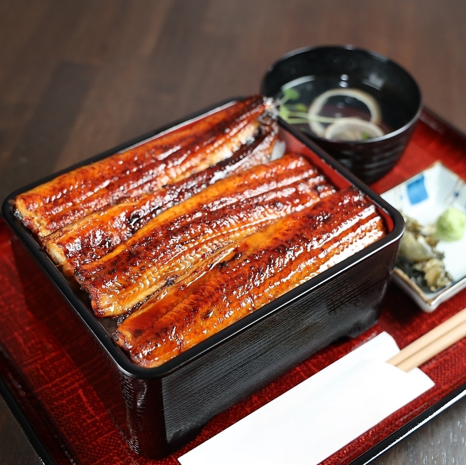 店主がこだわりぬいた鰻をご堪能あれ！