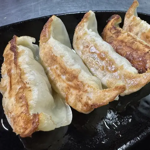 鉄板餃子