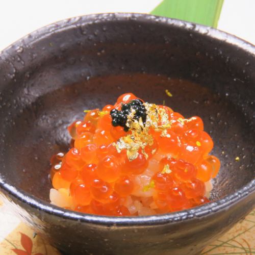 Salmon roe bowl