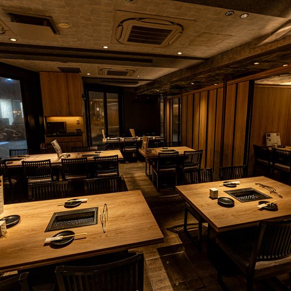 お友達と待ち合わせして訪れたい。もちろん気軽に会社帰りづかいもできます。多彩な空間を演出します。