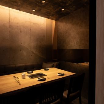 [4 to 6 people] Completely private room at the back of the store.Recommended for company parties and small parties! *Private room fee is 1,000 yen (excluding tax) for 1 to 7 people, and 2,000 yen (excluding tax) for 8 or more people.