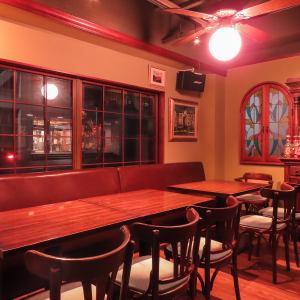 餐桌座位安排可以更改。请随时联系我们!