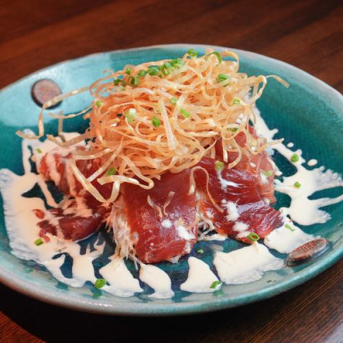 참치 파리 파리 샐러드