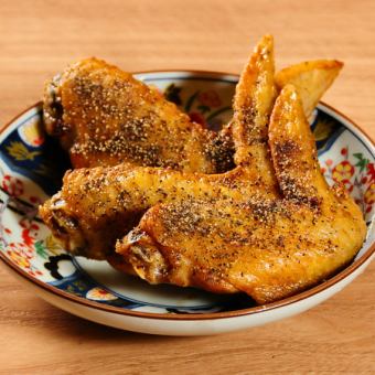 名物手羽先の唐揚げ(黒)