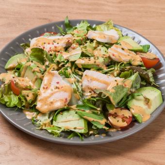 鶏ハムとアボカドのサラダ