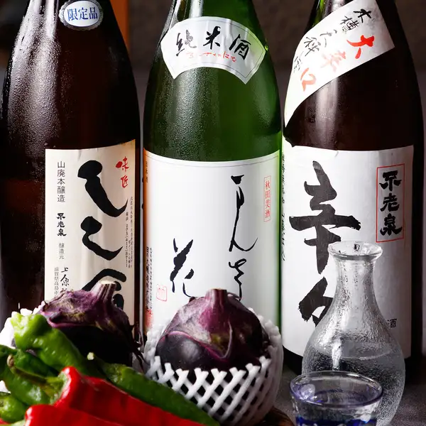 【厳選地酒】オリジナル酒「しし翁」など常時10種!嬉しい味見サービスも◎