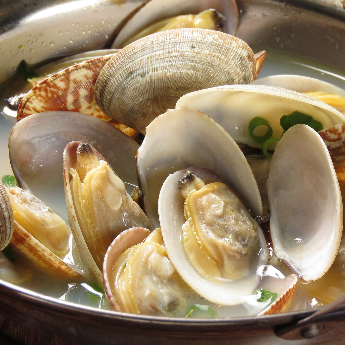 地元民にも愛される雰囲気とこだわり食材のお料理です!