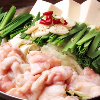 [2.5 hours of all-you-can-drink included!] Full of volume! 9 dishes including offal hot pot ◆4500 yen course