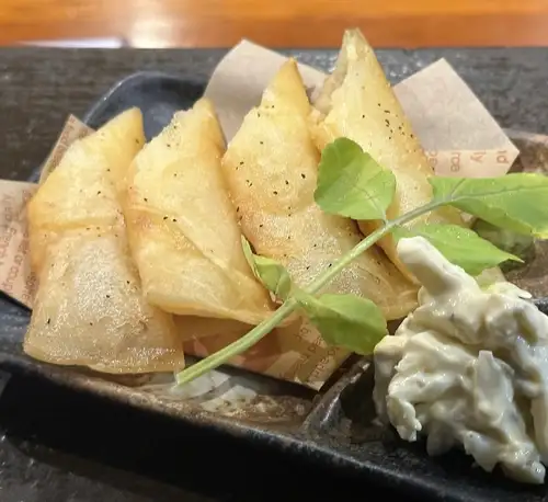 名物！ポテサラ春巻き
