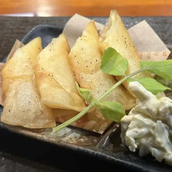 名物！ポテサラ春巻き