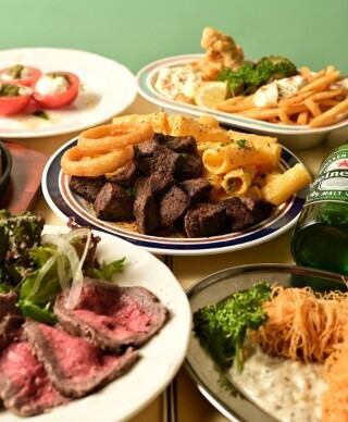 【アメリカンスタイルの豪華プレート◎】≪ステーキプレート≫は選べるメインで満足度抜群！