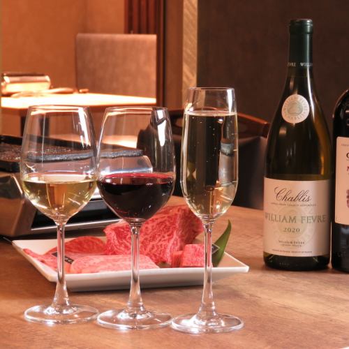 世界の厳選ワインご用意。