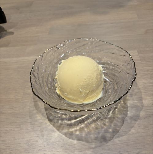 バニラアイス