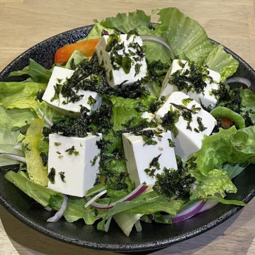 豆腐サラダ