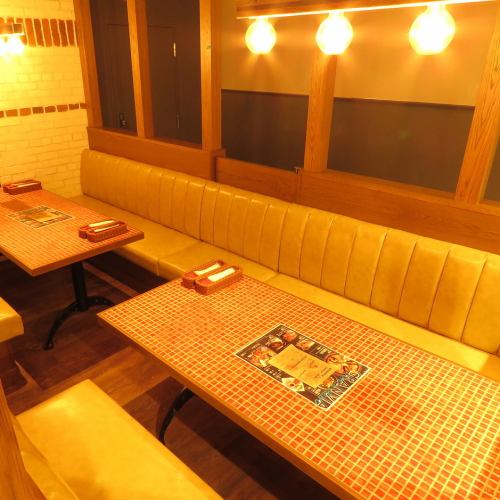 [Shinurayasu站2分钟]放松的沙发座位♪也有私人房间！