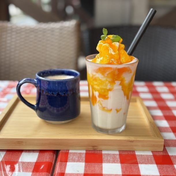 開放的なテラス席30席以上♪ワンちゃんもOKです。