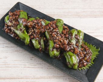 green pepper with meat miso sauce