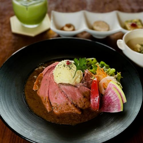 ローストビーフ丼