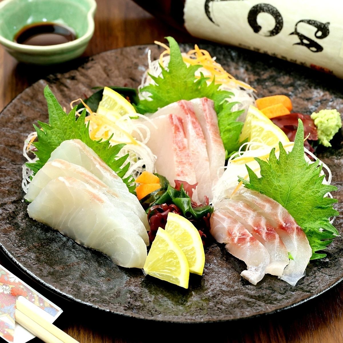 旬の魚を使用したお料理をご堪能ください。