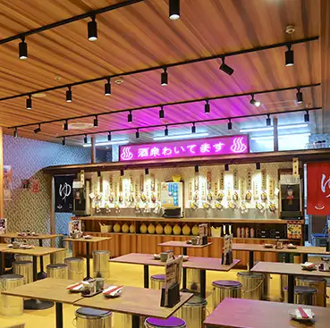 <p>[Great for large group banquets &amp; convenient access directly connected to the building] Conveniently located on the first basement floor of Osaka Station Building No. 2! Accessible without getting wet in the rain, and the spacious floor layout is perfect for large group get-togethers, company parties, and more.It's conveniently located near Kitashinchi Station, Higashi-Umeda Station, and Umeda Station on various lines, making it ideal for gatherings and dispersals.</p>