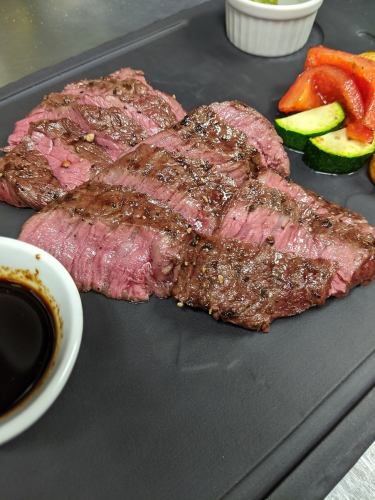 Specially Selected Japanese Black Beef Rump Charcoal-grilled Steak