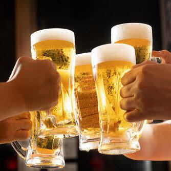 【仅限工作日：周一～周四】MAHALO啤酒花园套餐+90分钟无限畅饮4000日元（共7道菜）