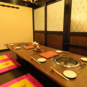 The tatami room is located in the back of the store, so you can spend a relaxing time without worrying about the eyes ☆