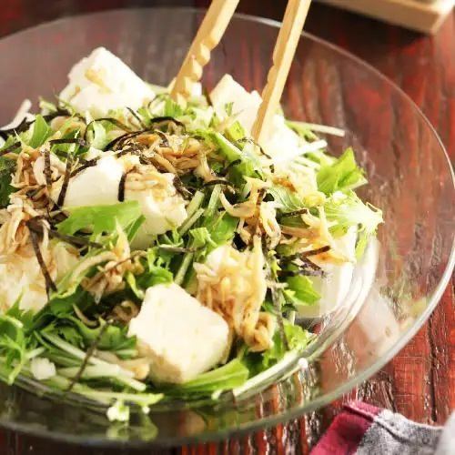 Tofu salad