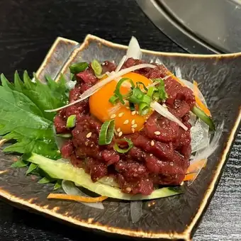 桜ユッケ