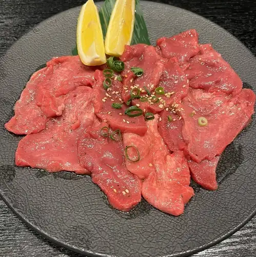 名物 牛べえタン塩