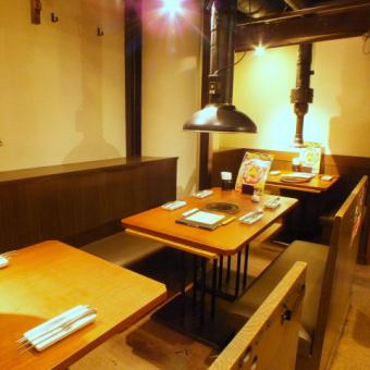 Ten to 12 people table.For small group.(Yakiniku Umeda you can eat all you drinks All you can eat All you can drink cheese fondue birthday girls party meat cheese)