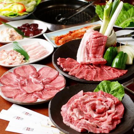 ◆5,000 yen (tax included) set◆ Enjoy large loin steak, recommended Wagyu beef, and tender fillet!! Total of 12 dishes