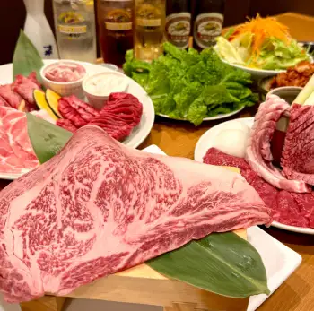◆Premium all-you-can-drink included◆ 14 dishes including Japanese Black Wagyu steak and other recommended Wagyu beef: 7000 yen (tax included)