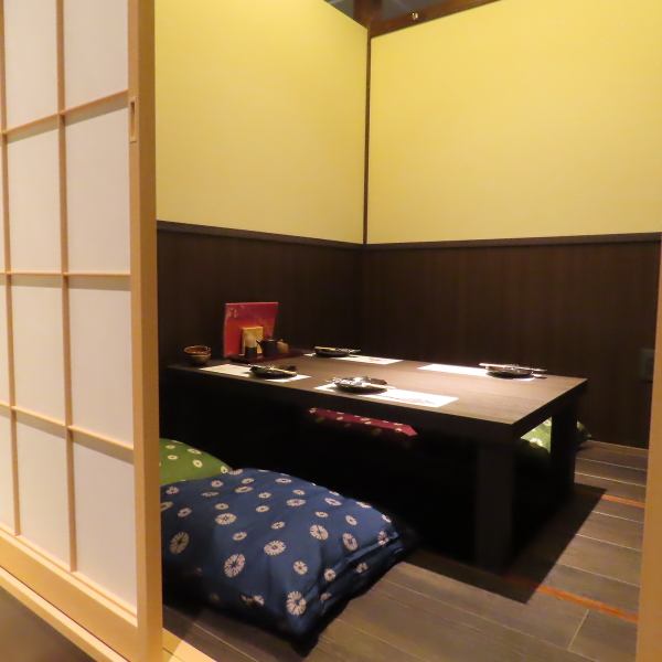 편안한 파고 고타츠 개인실을 준비 ◎ 제철 식재료를 이용한 일품 요리의 여러 가지를 차분한 점내에서 여기와 갈 때까지 즐길 수 있습니다! 좌석은 2 명 ~ 이용하실 수 있습니다만, 분할을 제외하면 최대 24 명의 연회도 가능합니다.부담없이 연락해주십시오.